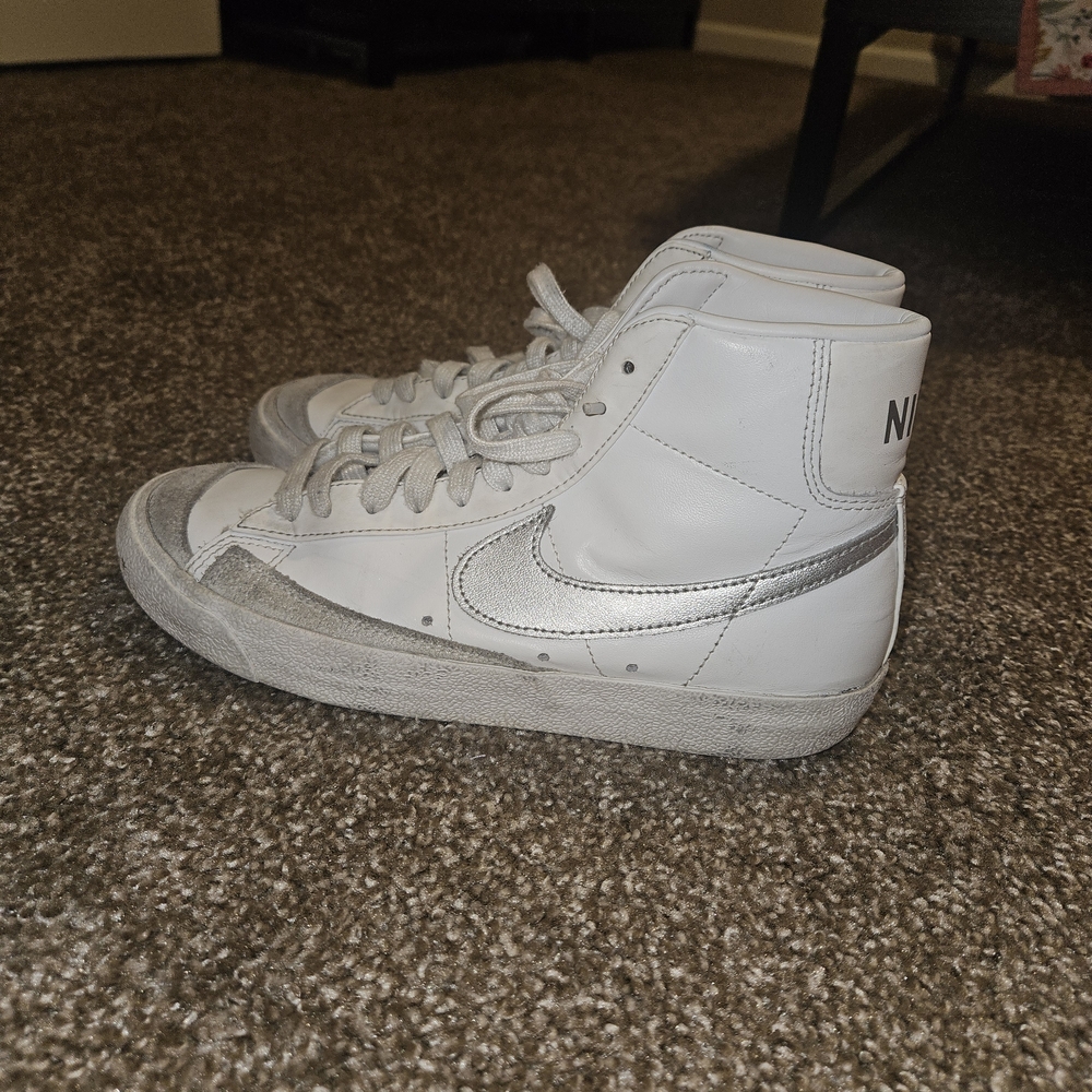 Nike White and Silver Blazers